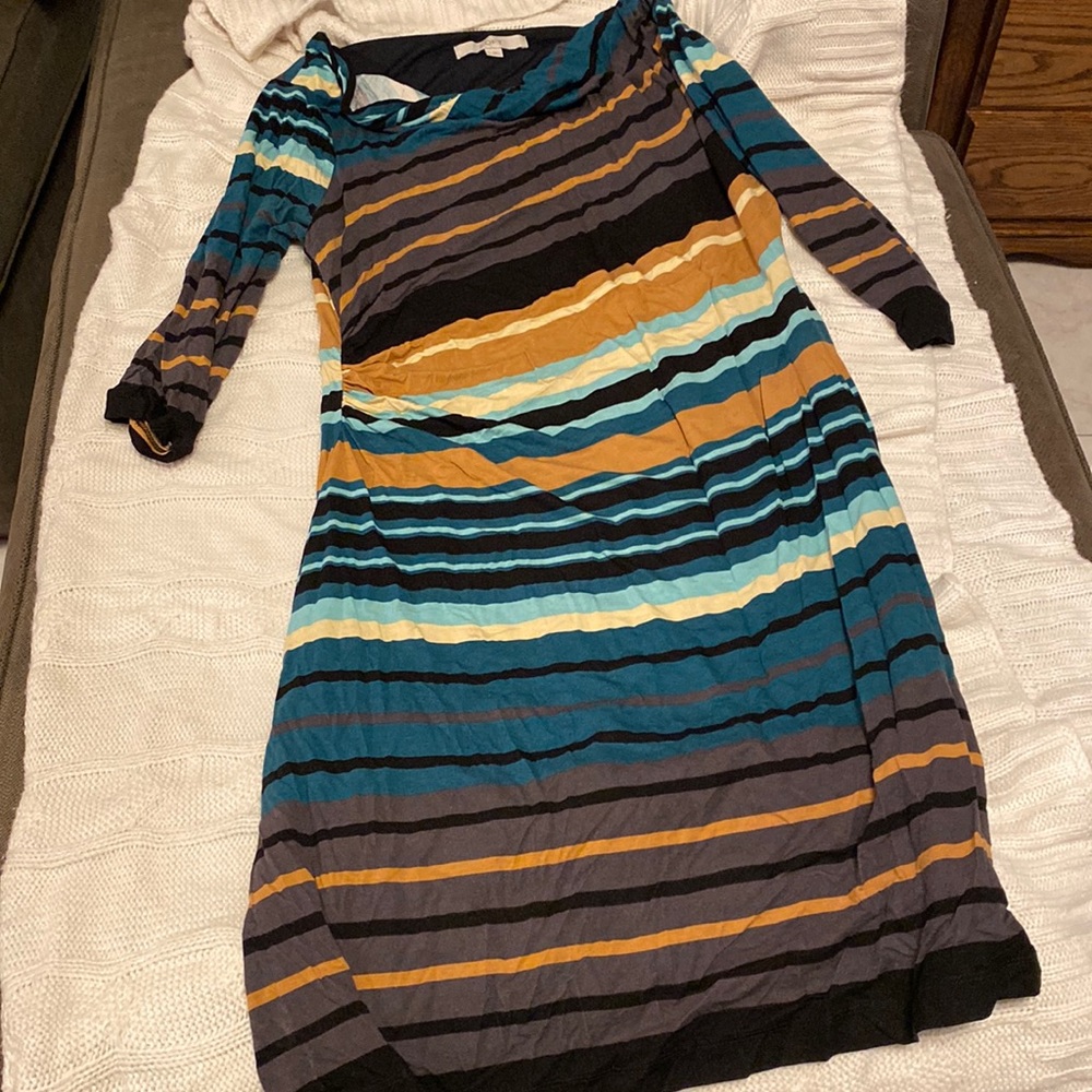 Lined ruched dress loft size large.